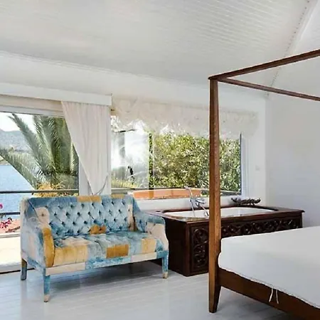 Hotel Sabrinas Haus (adults Only) 4*
