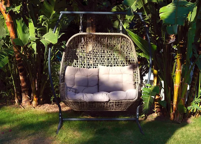 Sabrinas Haus - Adult Only +14 Hotel